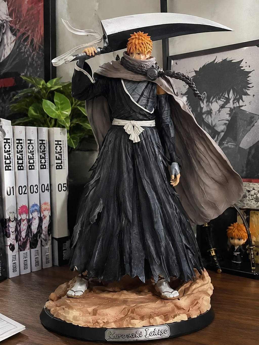 Bleach Ichigo Kurosaki Figure 35cm | Premium Bankai Anime Collectible Statue | Oversized Zanpakuto Display Figure