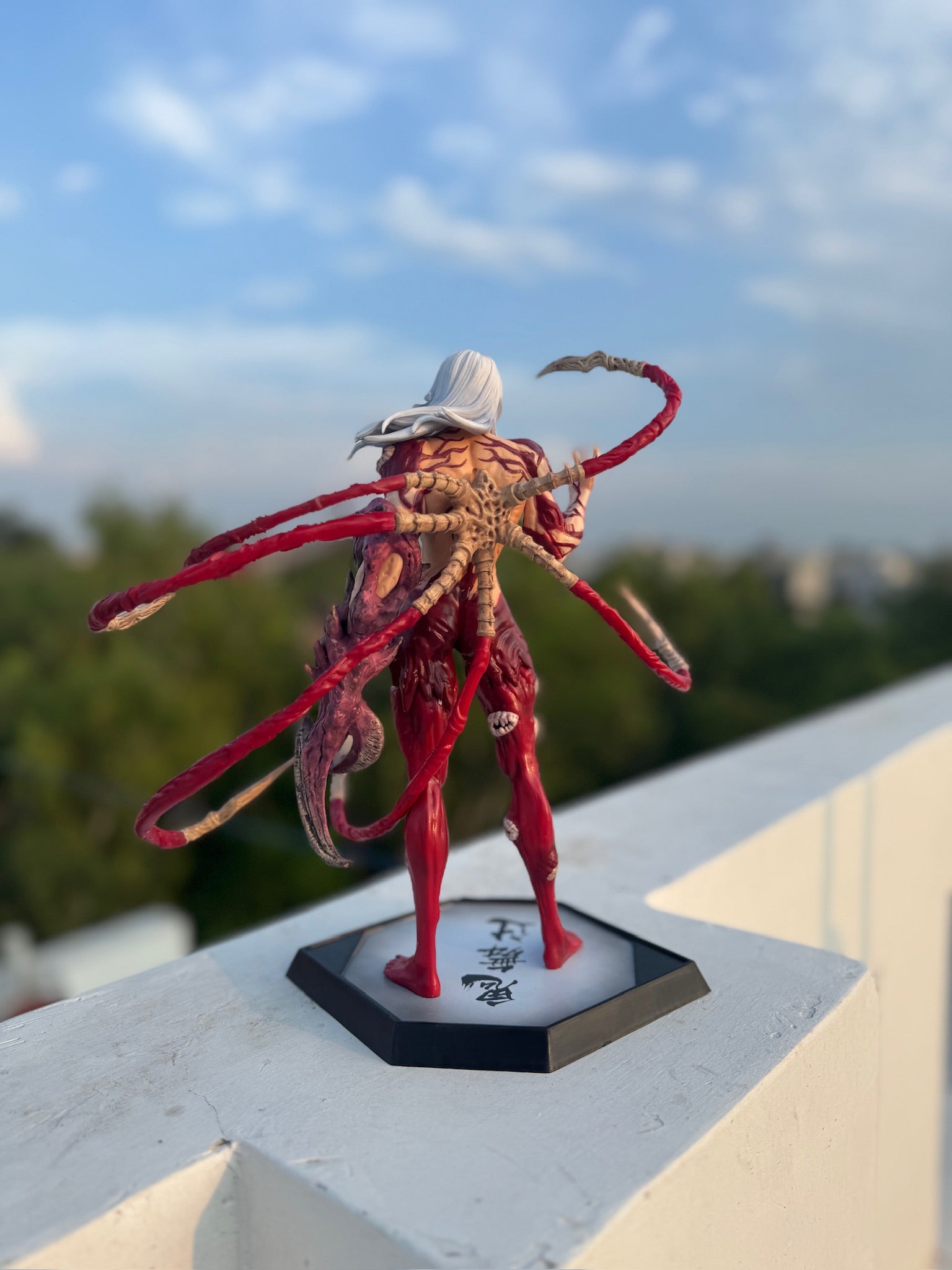 Muzan Kibutsuji 30cm Figurine – Final Form Edition