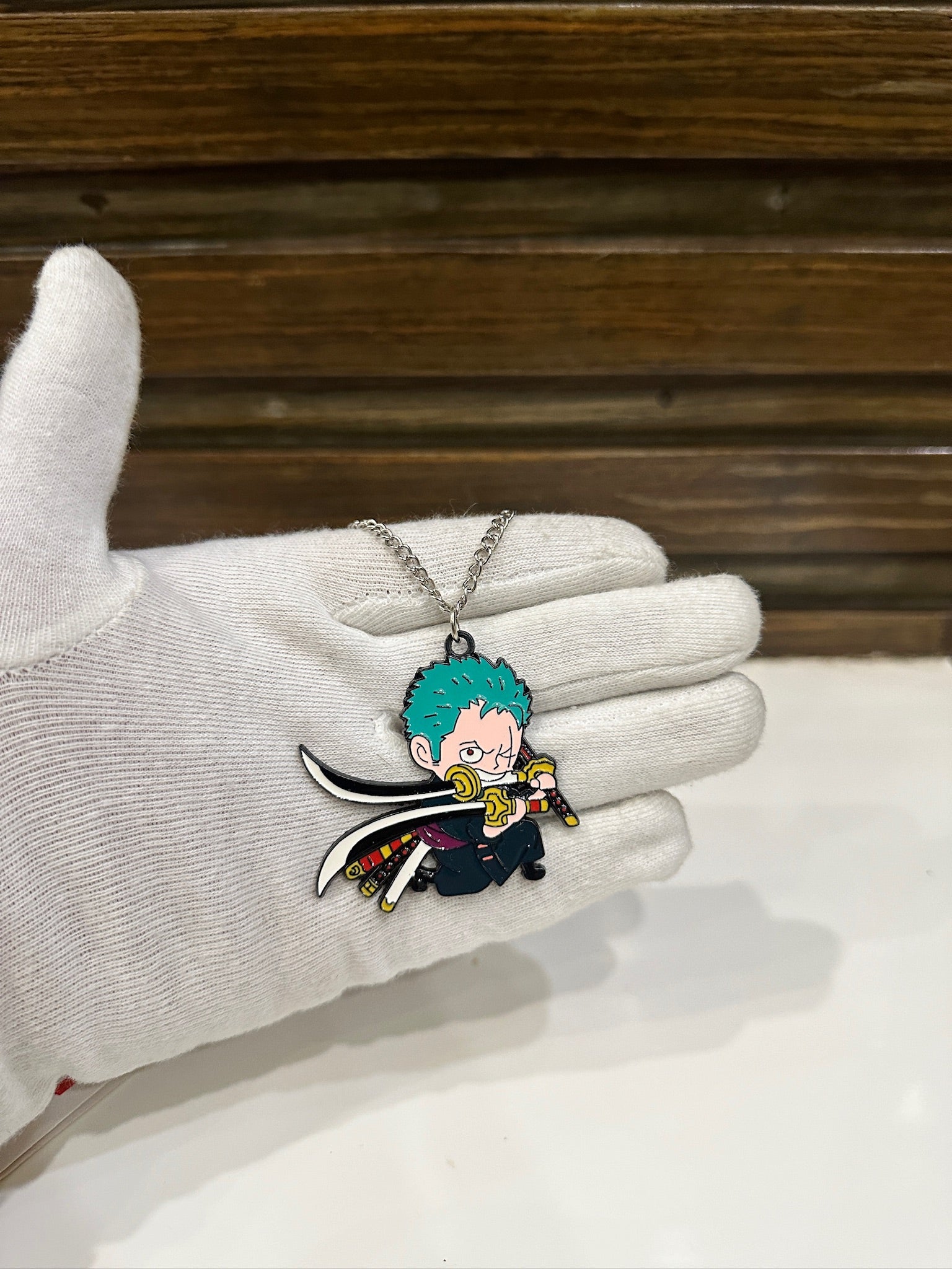 Roronoa Zoro Pendant – Three-Sword Style Edition
