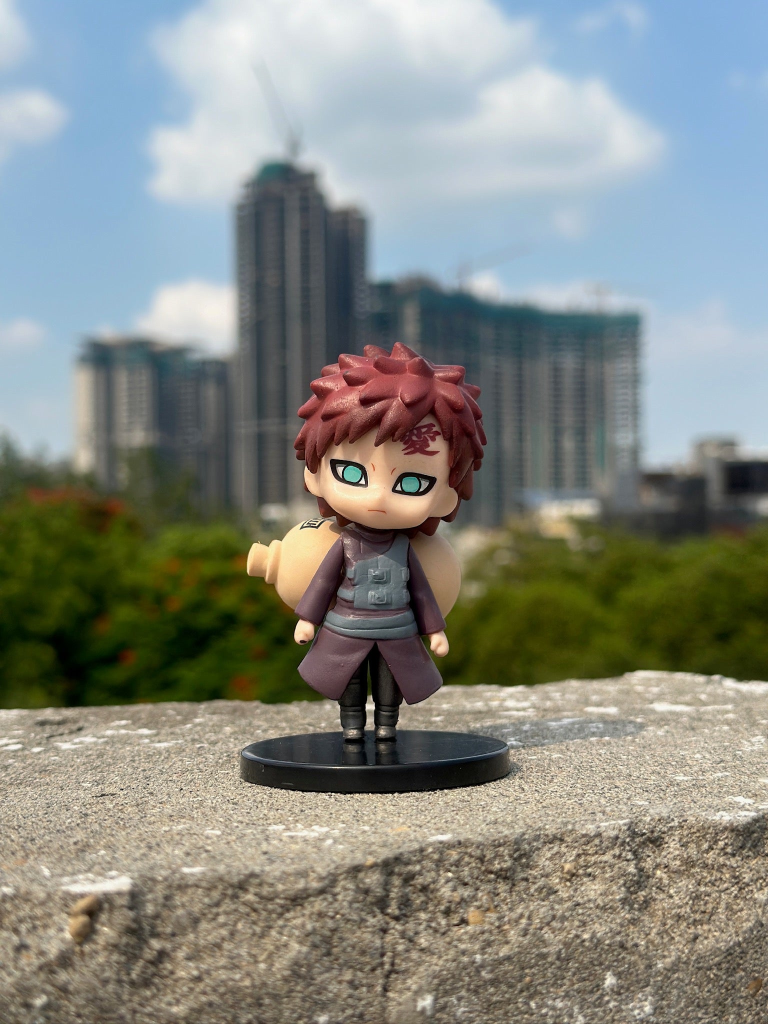 Gaara Chibi Figurine – Sand Shield Edition
