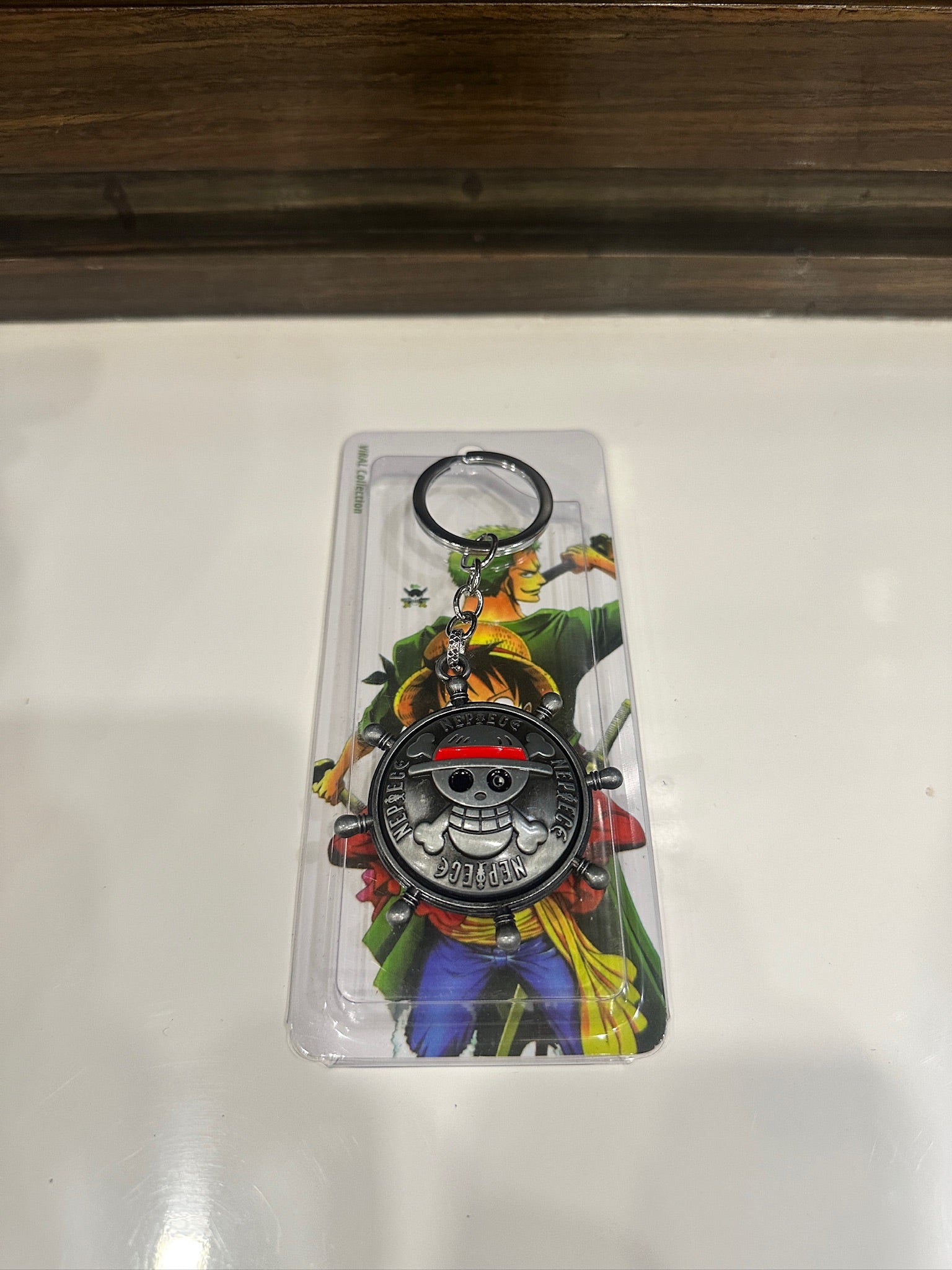 Straw Hat Logo Spinner Keychain