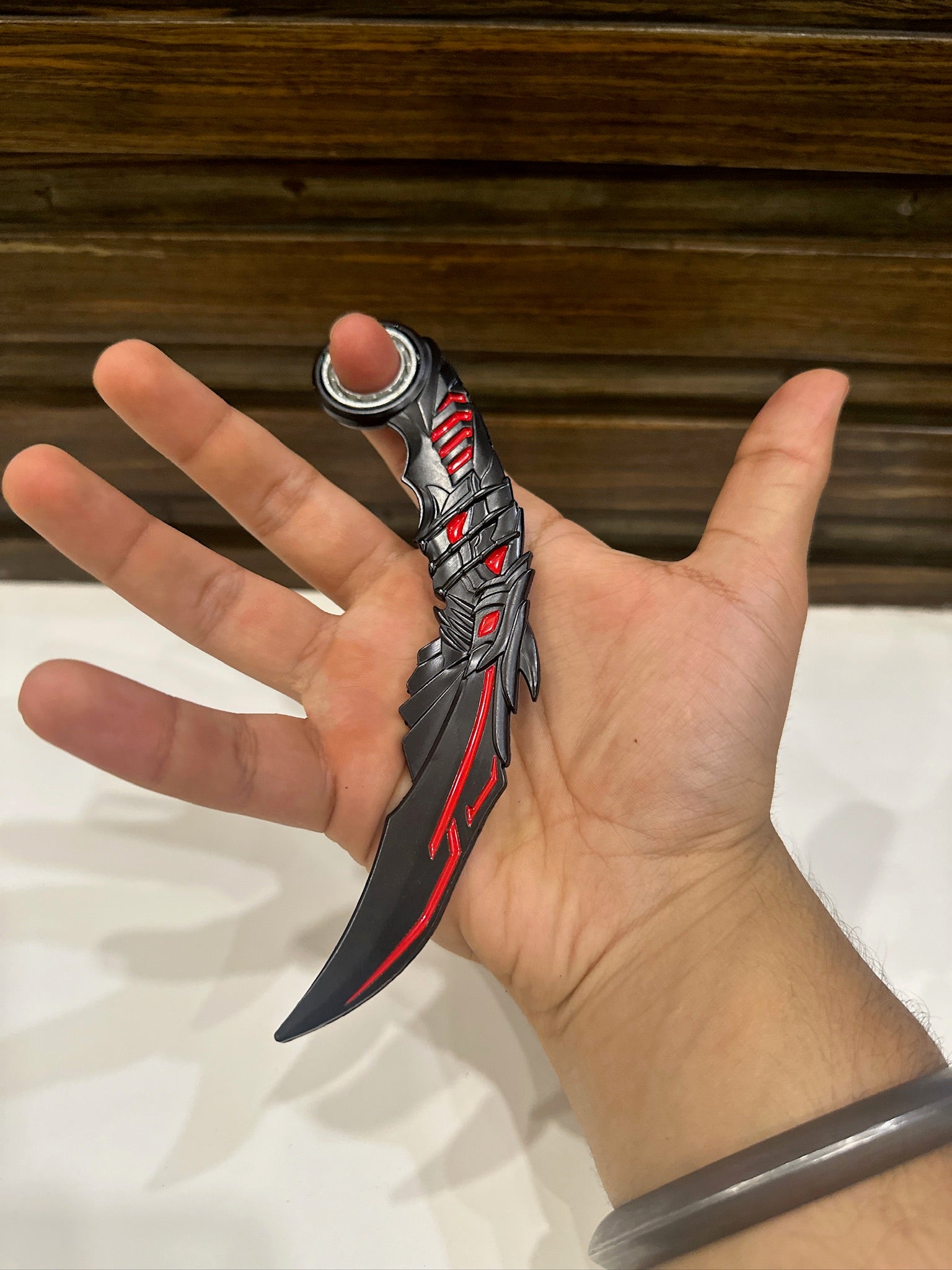 Matte Black Tactical Karambit – Fidget-Friendly Display Piece